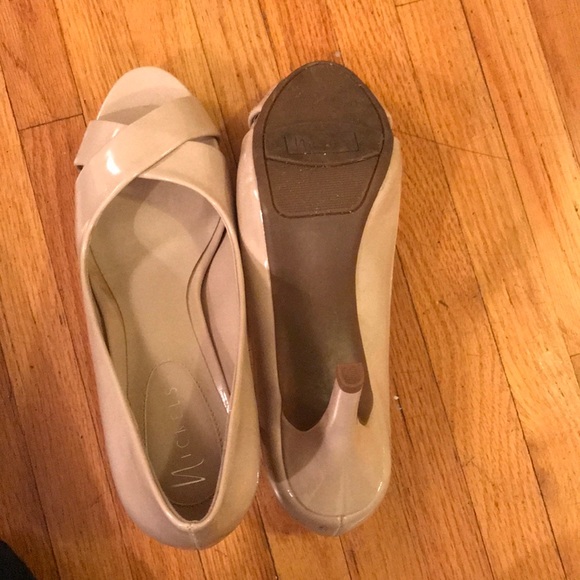 Nude cream Heels - Picture 4 of 4